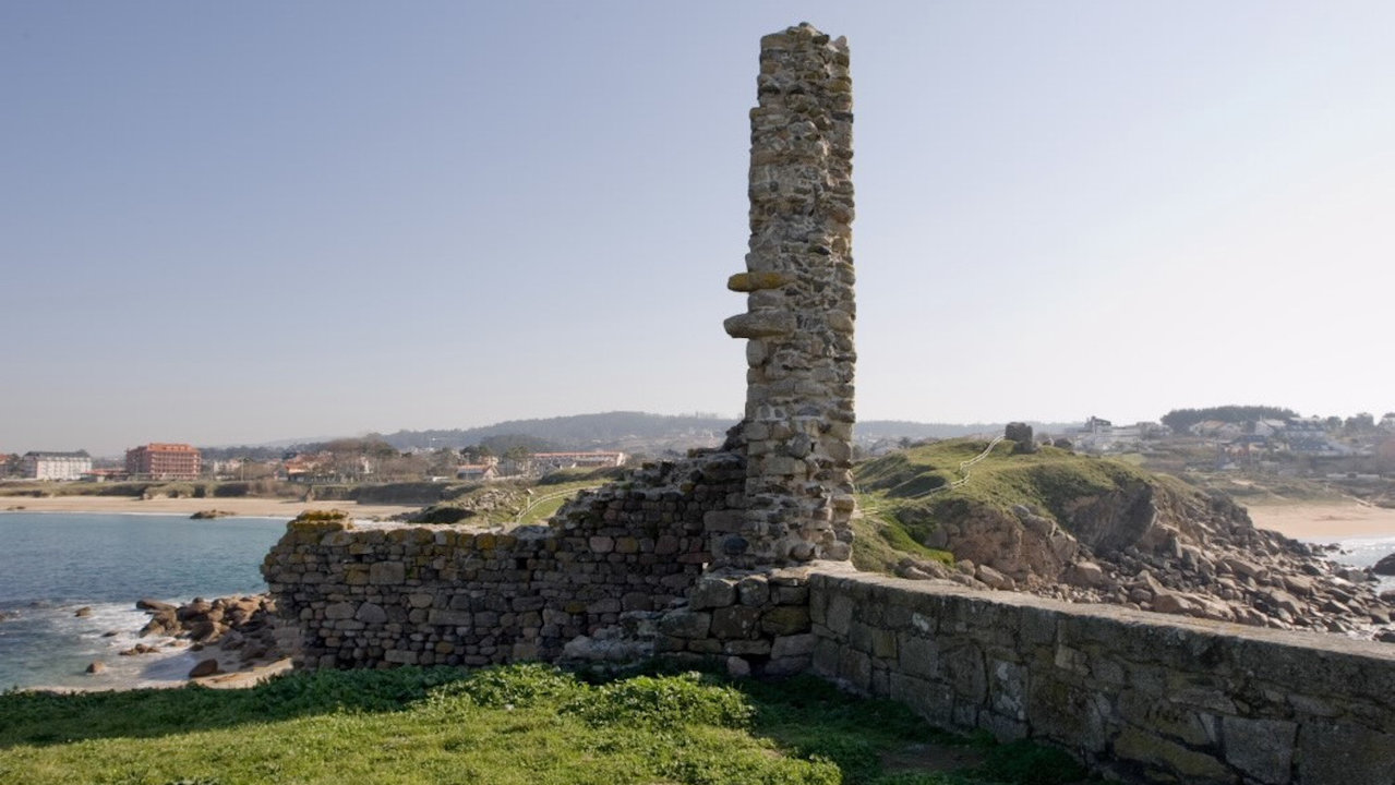Ruinas de la torre de A Lanzada. TG