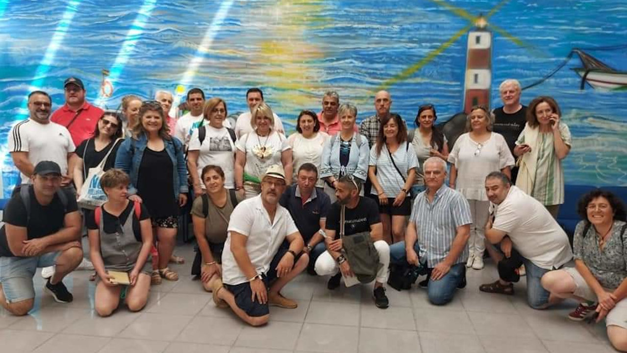 Delegación comandada por Fátima Abal en la visita de Galp Ría de Arousa a Huelva y el Algarve. DP