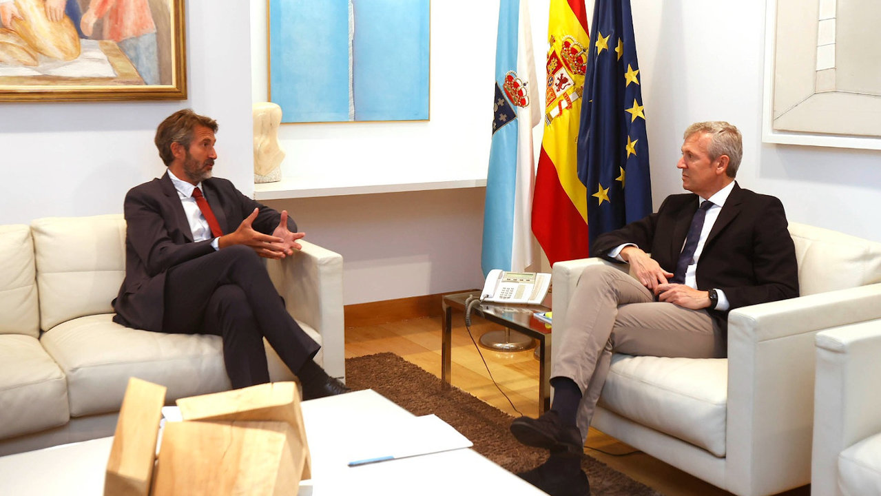 Reunión Alberto Varela con Alfonso Rueda. CEDIDAS