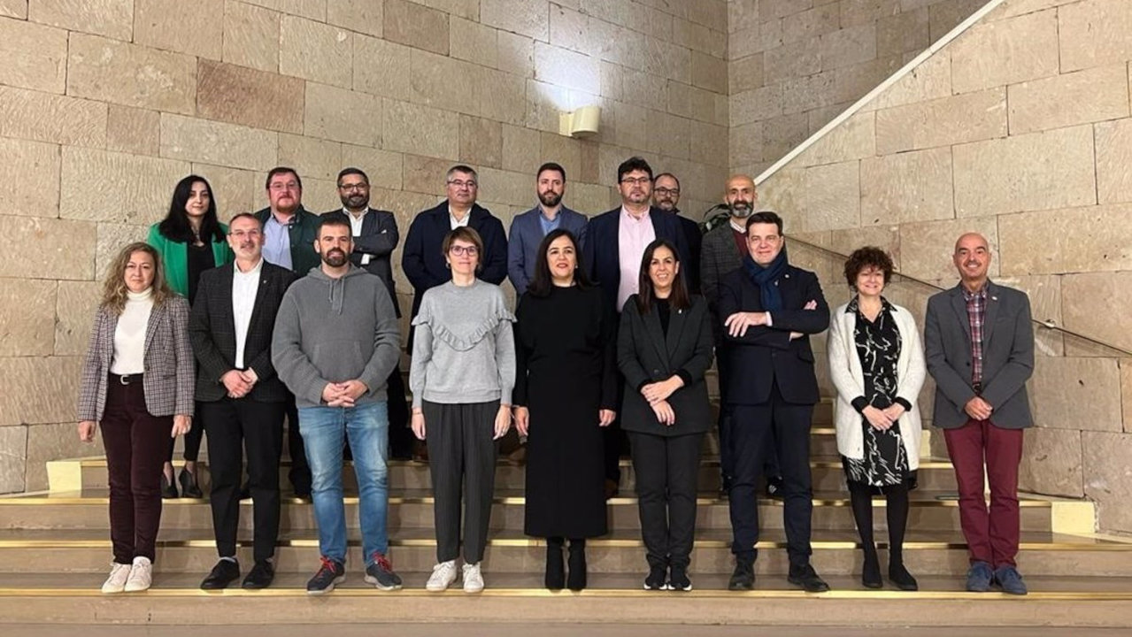 Los representantes de la Mancomunidad en su visita a Logroño. EP
