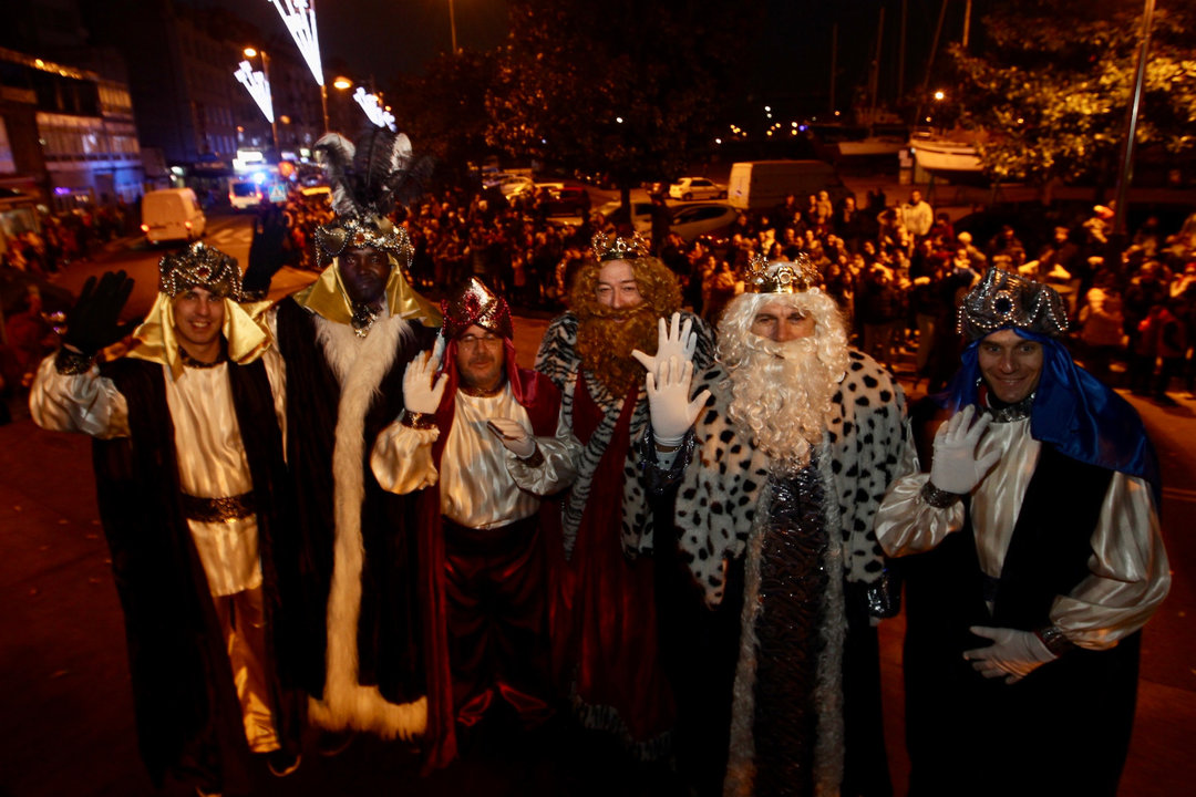 Imagen de archivo de una Cabalgata de Reyes en Sanxenxo. RAFA FARIÑA