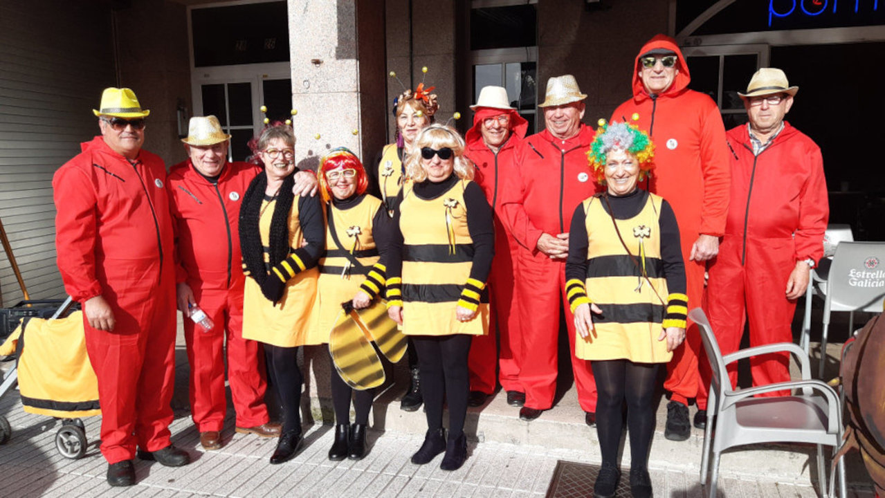 Desfile de carrozas del Entroido Carnaval de Vilagarcía. F.S.